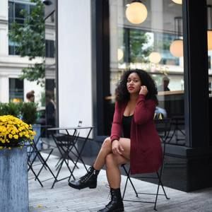 Meet your Posher, Whitney